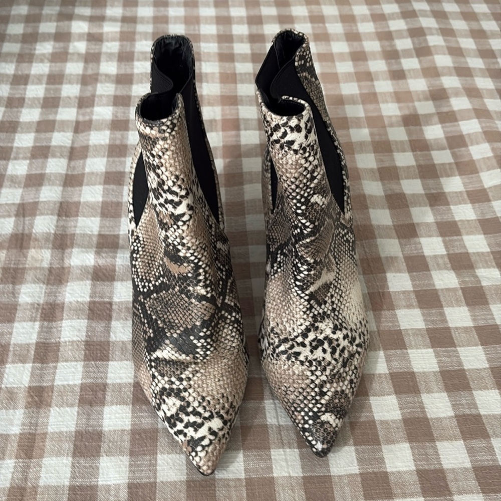 Qupid Snakeskin Short boot with heel